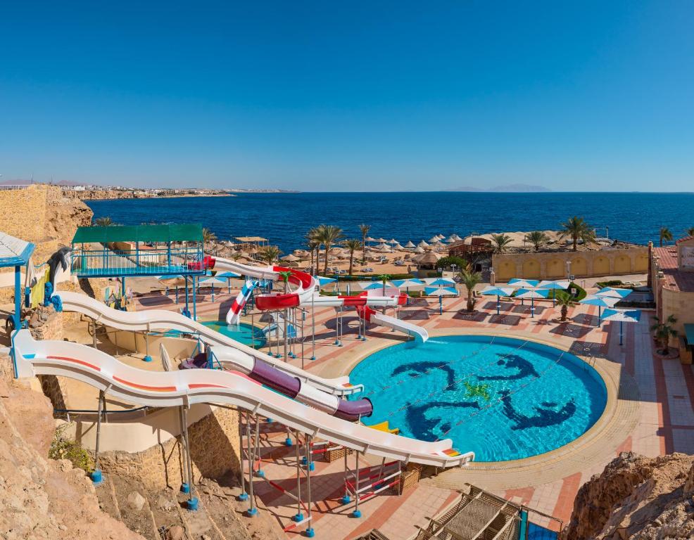 Sharm El Sheikh trips - Dreams Beach Resort