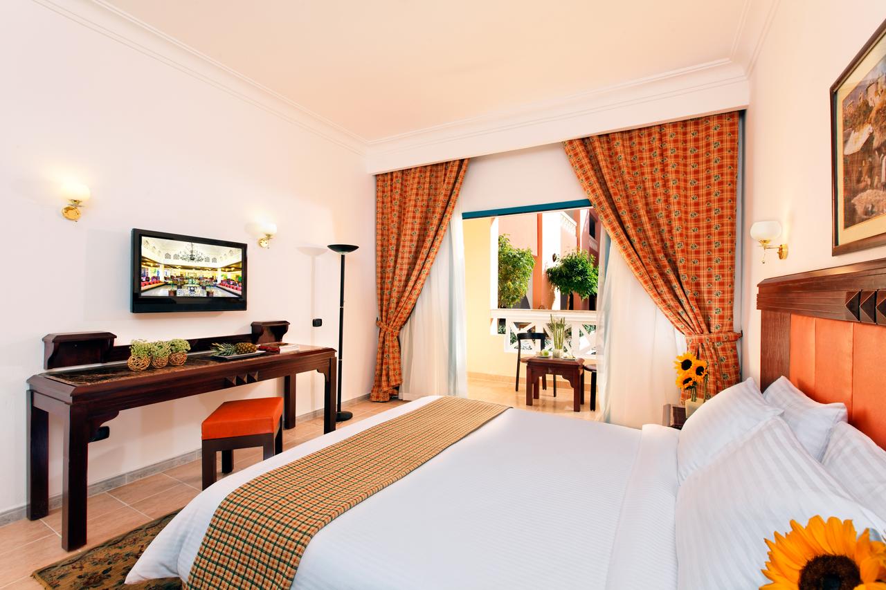 Hugharda trips - Albatros Aqua Park Resort