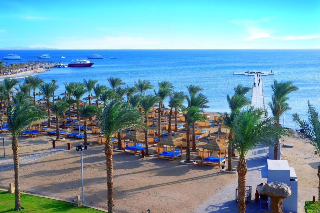 Hugharda trips - Pick Albatros Palace Resort