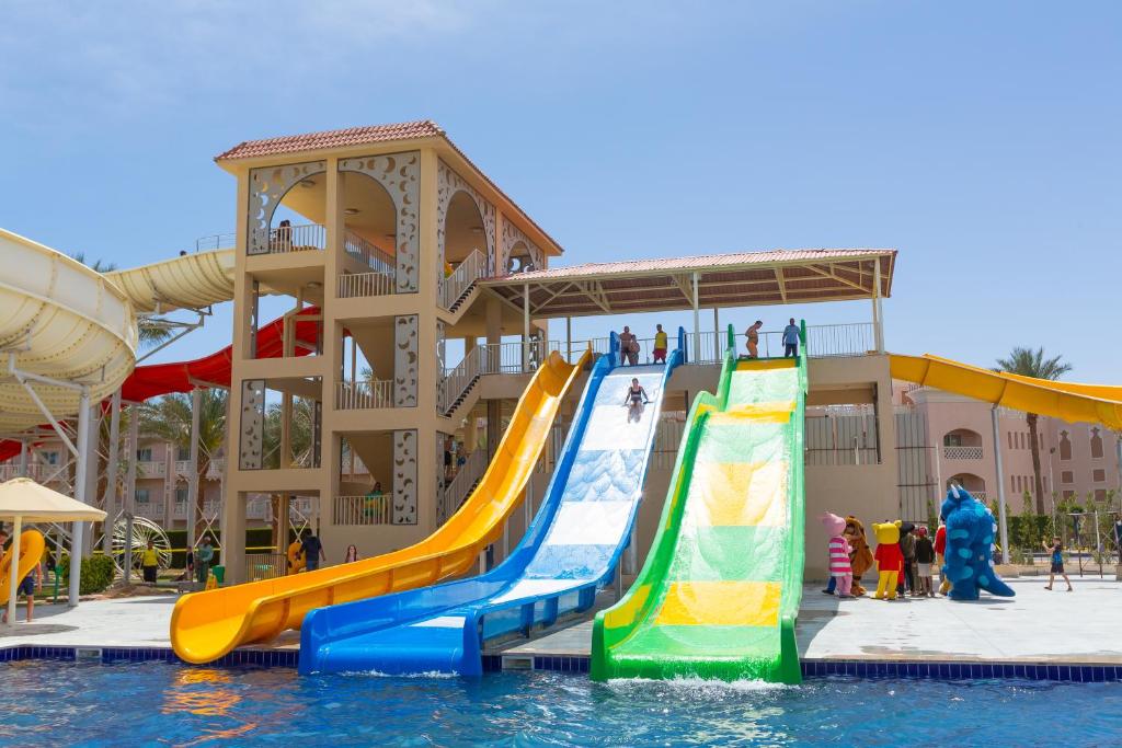 hurghada trips - Beach Albatros Resort