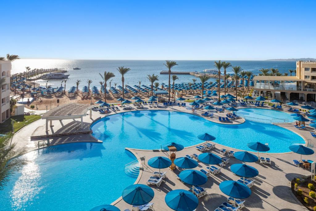 hurghada trips - Beach Albatros Resort