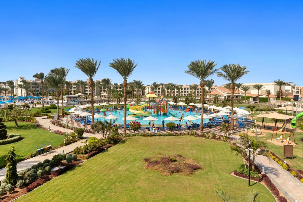 Hurghada trips - Pick Albatros Dana Beach Resort