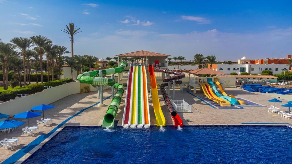 Hurghada trips - Pick Albatros Dana Beach Resort