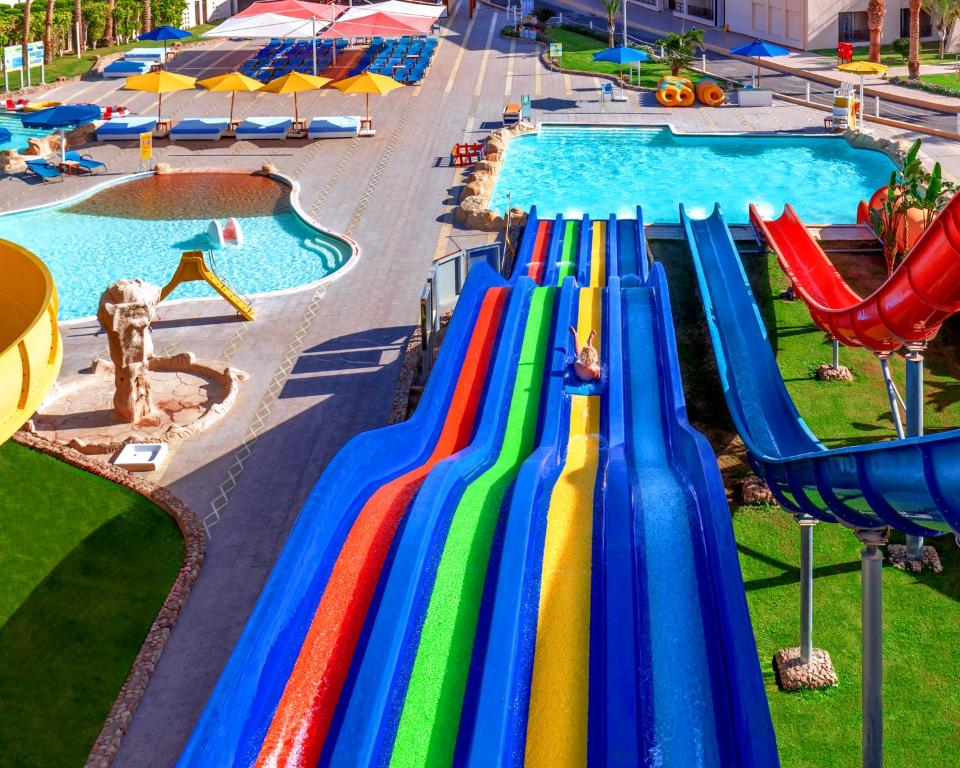 Sharm El Sheikh trips - Pickalbatros Royal Moderna Resort