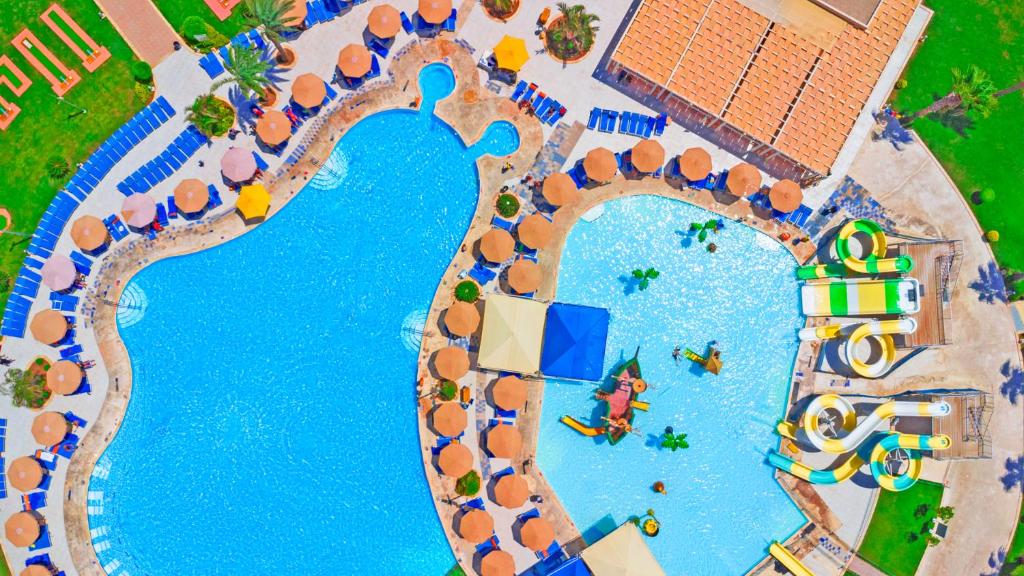 Sharm El Sheikh trips - Pickalbatros Royal Moderna Resort