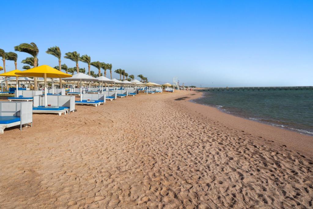 Sharm El Sheikh trips - Pickalbatros Royal Moderna Resort