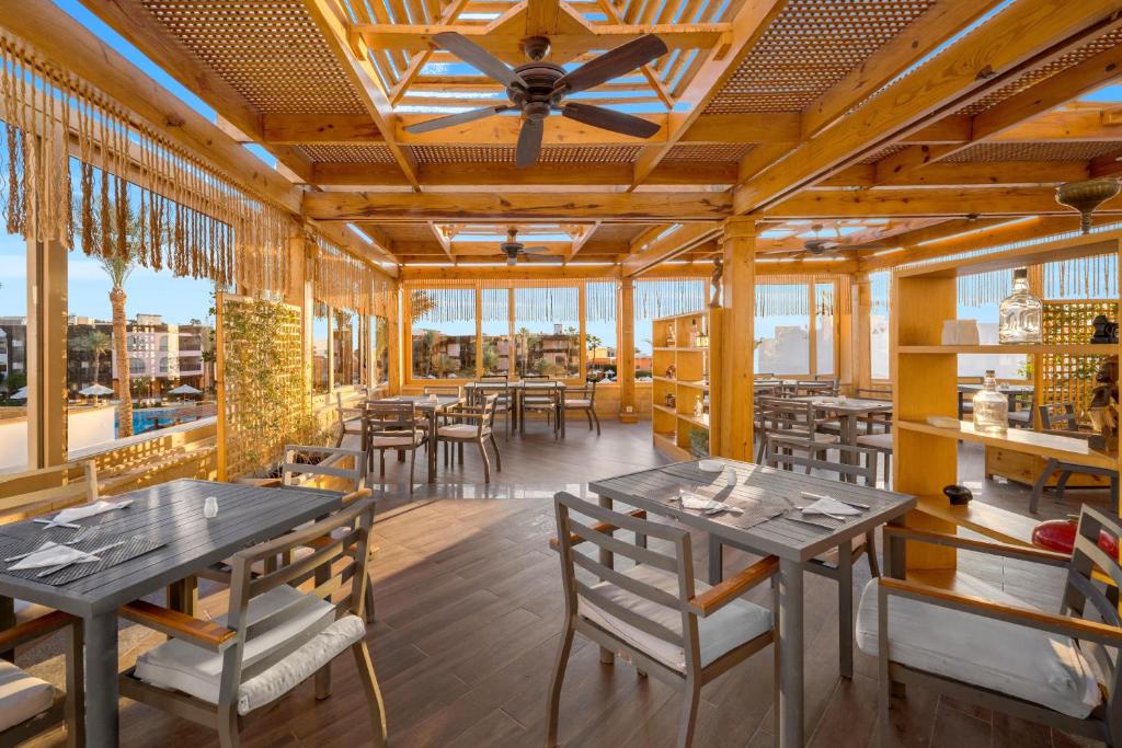 Sharm El Sheikh trips - Savoy Sharm