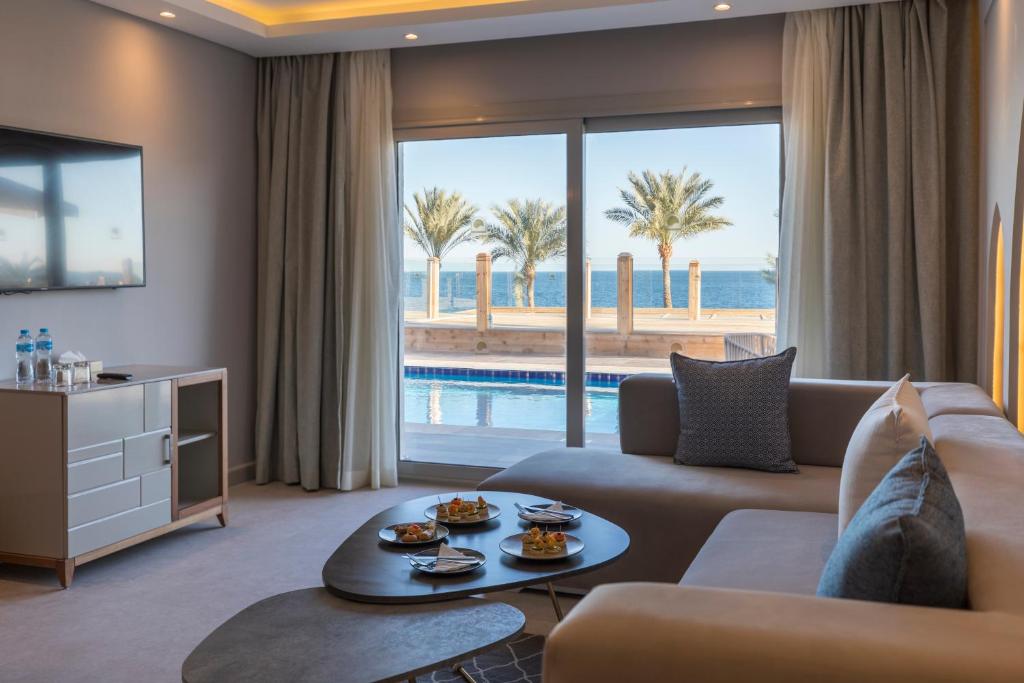 Sharm El Sheikh trips - Sunrise Diamond Beach Resort