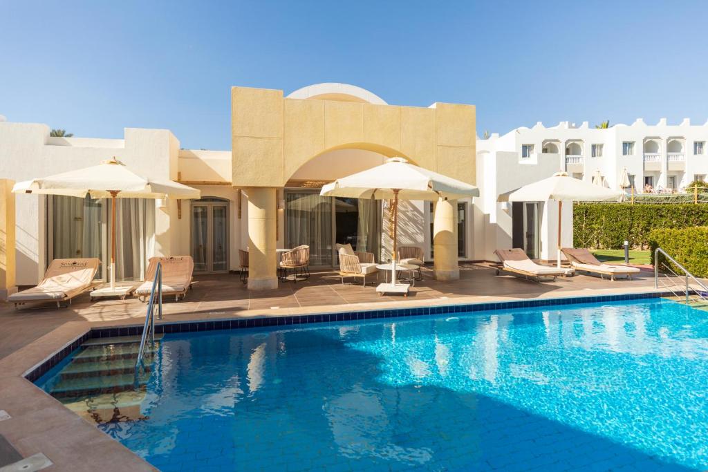 Sharm El Sheikh trips - Sunrise Diamond Beach Resort