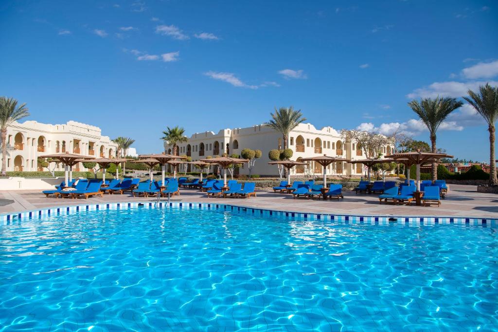 Sharm El Sheikh trips - Charmillion Club Resort