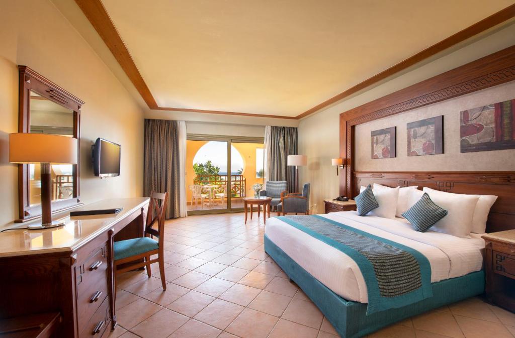 Sharm El Sheikh trips - Charmillion Club Resort