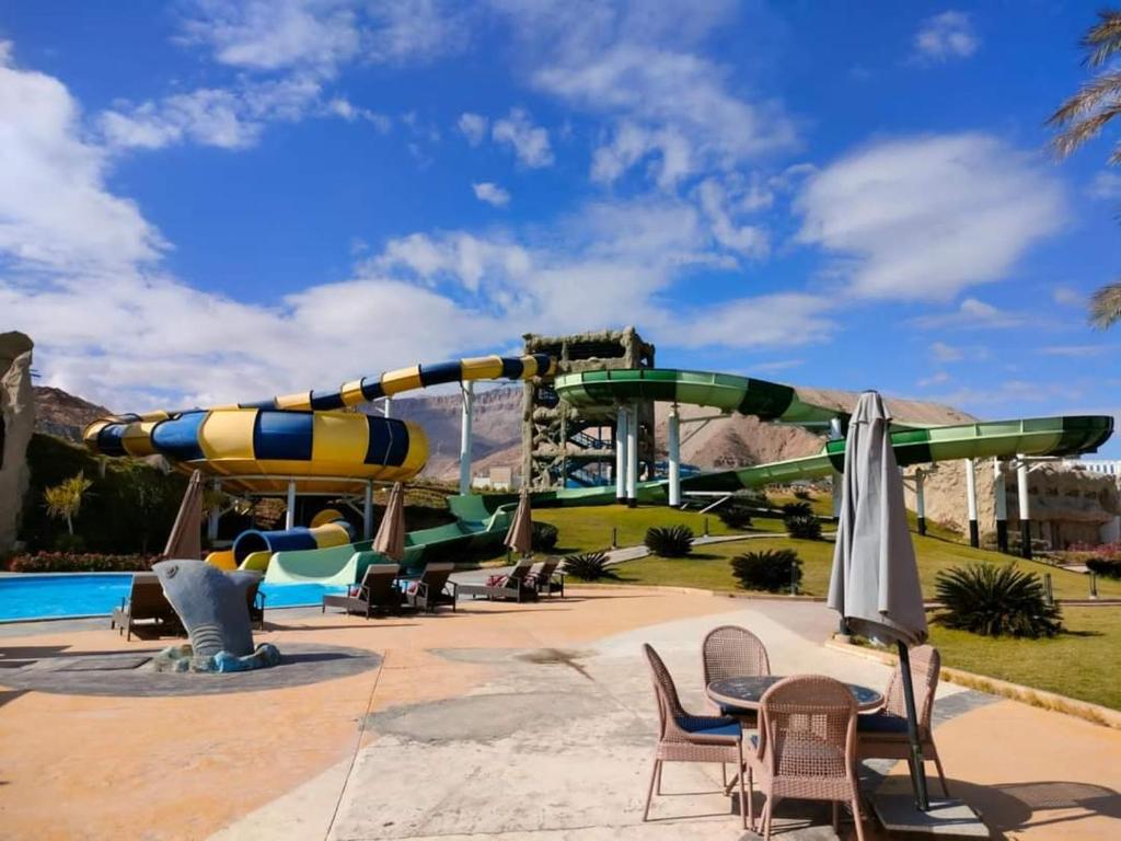 Ain Sokhana Trips - Eastern El-Galala Aquapark Ain Sokhna