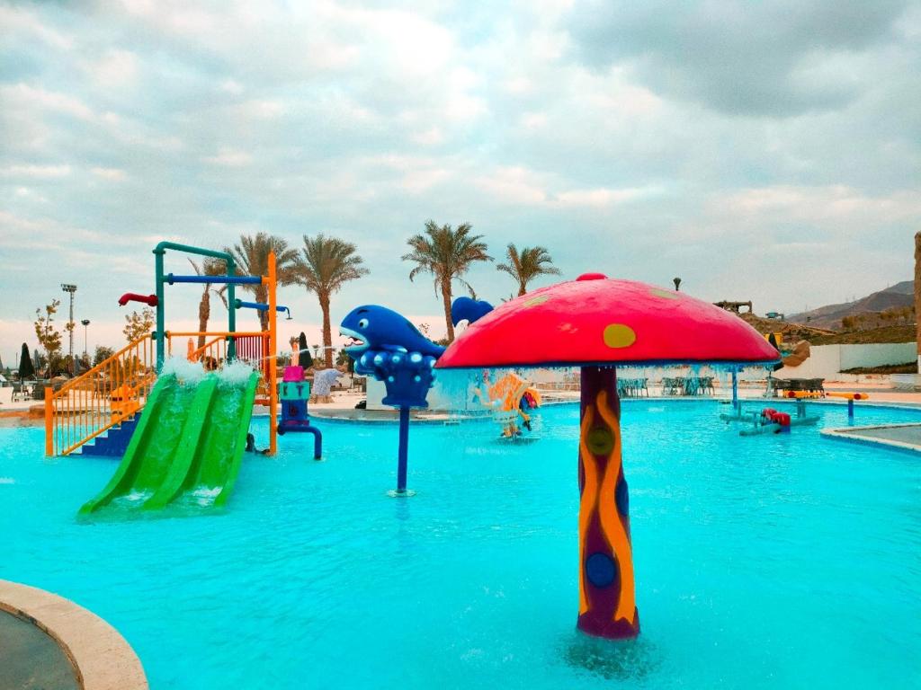 Ain Sokhana Trips - Eastern El-Galala Aquapark Ain Sokhna